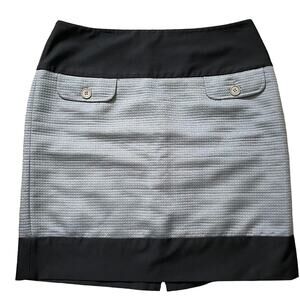 Chelsea & Theodore Quilted Tab Pocket Skirt Womens Size 8 Black Gray Mini Preppy